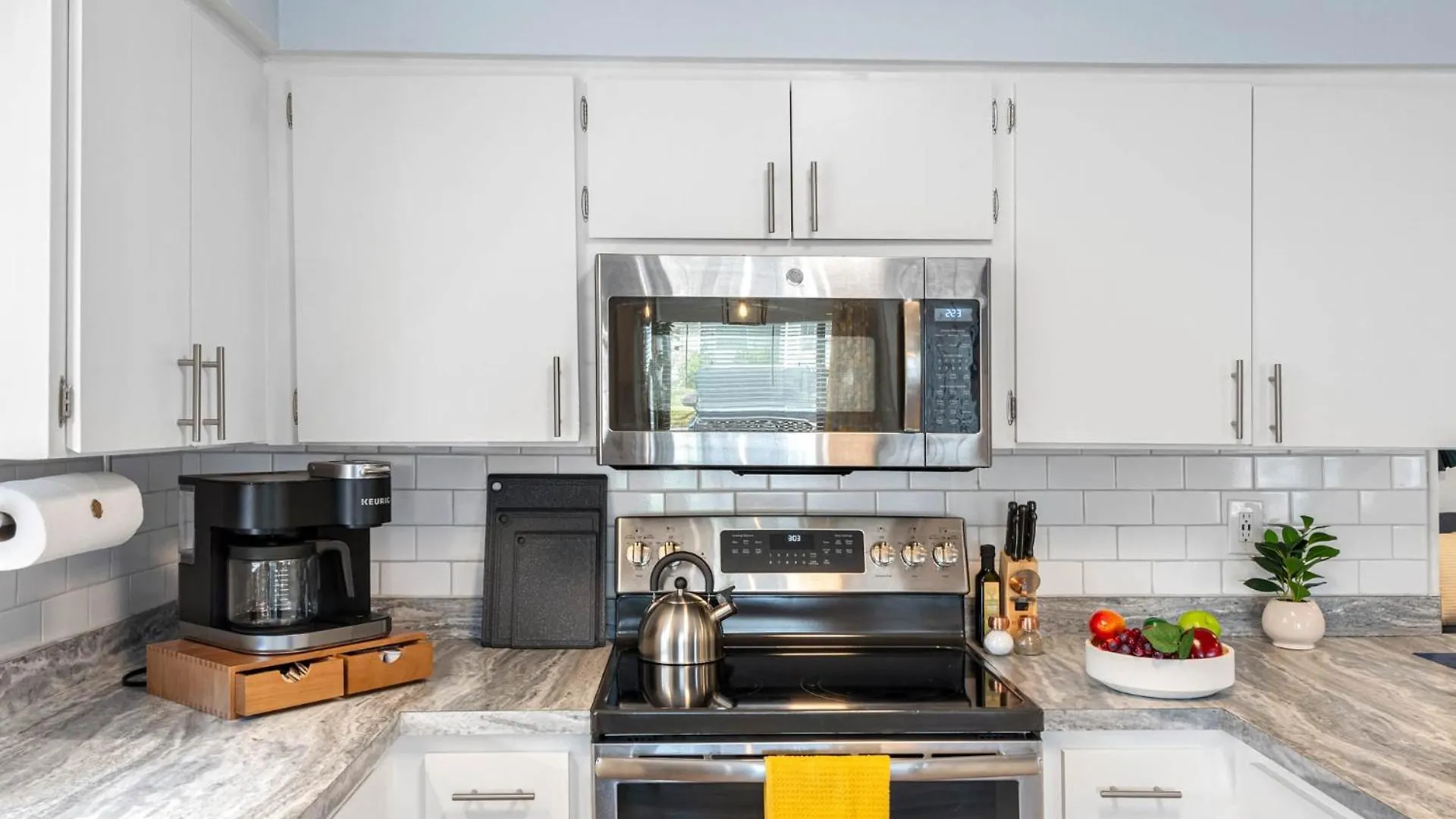 Outdoor Games, Firepit, King Bed, Bbq Grill, Close To Downtown And Attractions Τάμπα 0*,  Ηνωμένες Πολιτείες της Αμερικής