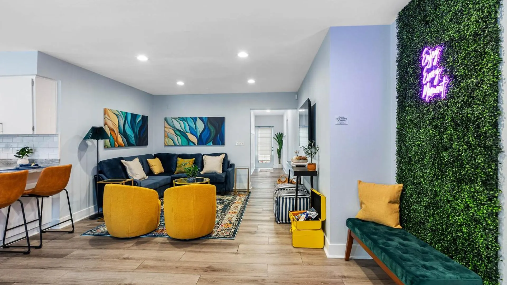 Outdoor Games, Firepit, King Bed, Bbq Grill, Close To Downtown And Attractions Τάμπα