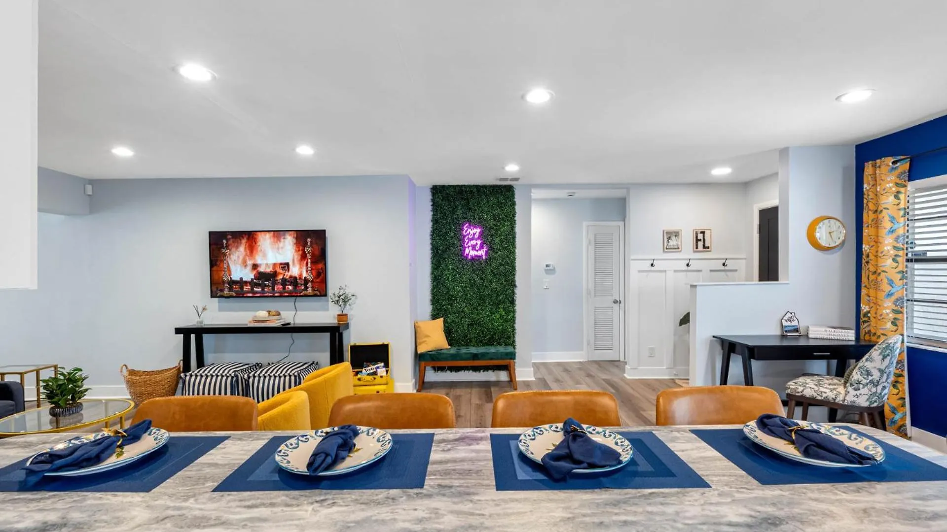 Outdoor Games, Firepit, King Bed, Bbq Grill, Close To Downtown And Attractions Τάμπα 0*,  Ηνωμένες Πολιτείες της Αμερικής