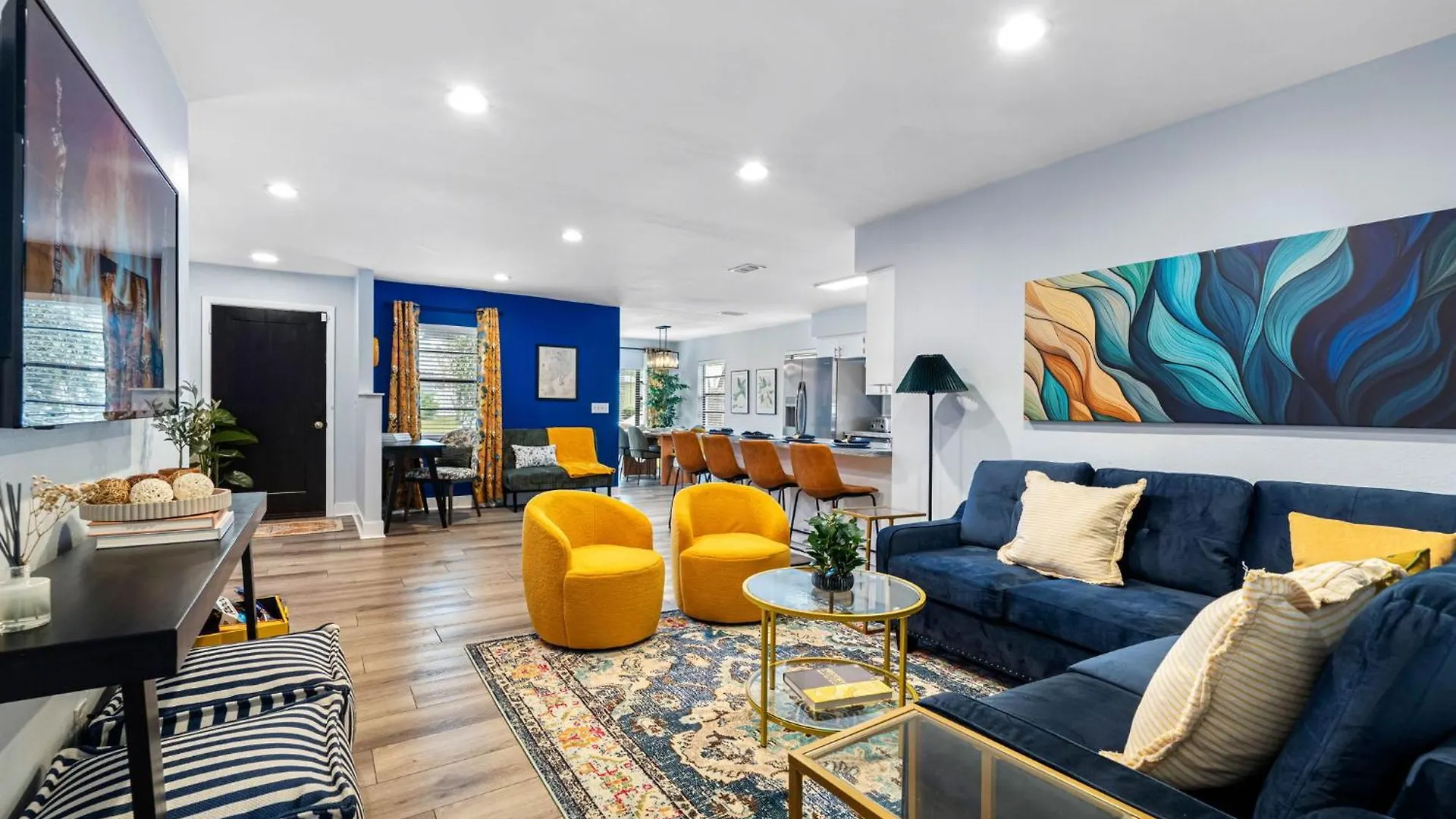 Outdoor Games, Firepit, King Bed, Bbq Grill, Close To Downtown And Attractions Τάμπα